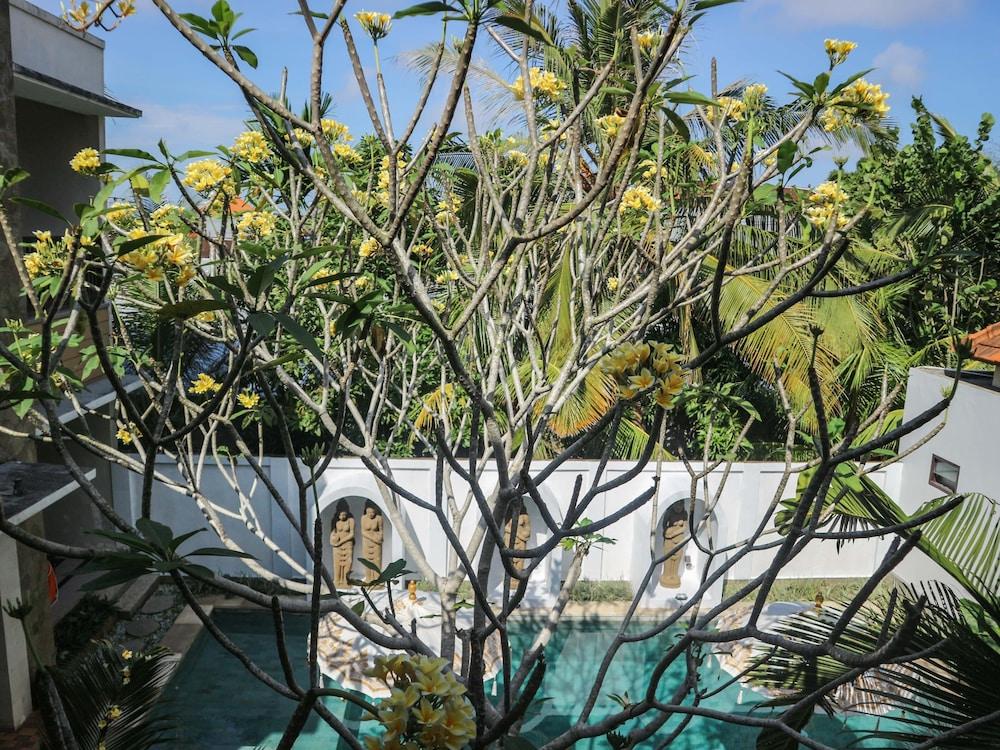 Hotel U Tube Uluwatu
